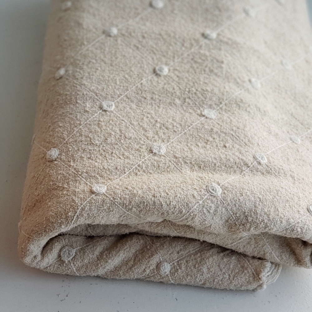 1950s 60s Vintage Natural Linen Slub Fabric French Knot Swiss Dot Embroider #85